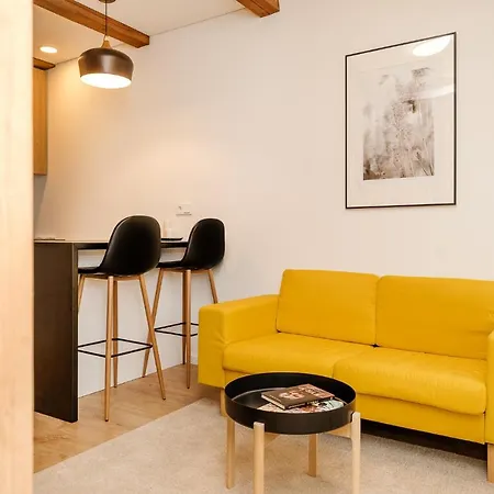 Zverynas Apartment With Free Parking